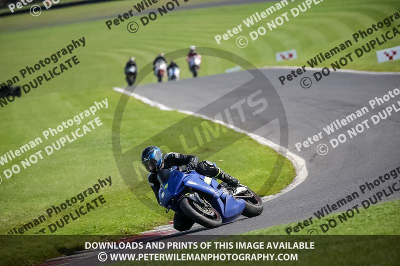 cadwell no limits trackday;cadwell park;cadwell park photographs;cadwell trackday photographs;enduro digital images;event digital images;eventdigitalimages;no limits trackdays;peter wileman photography;racing digital images;trackday digital images;trackday photos